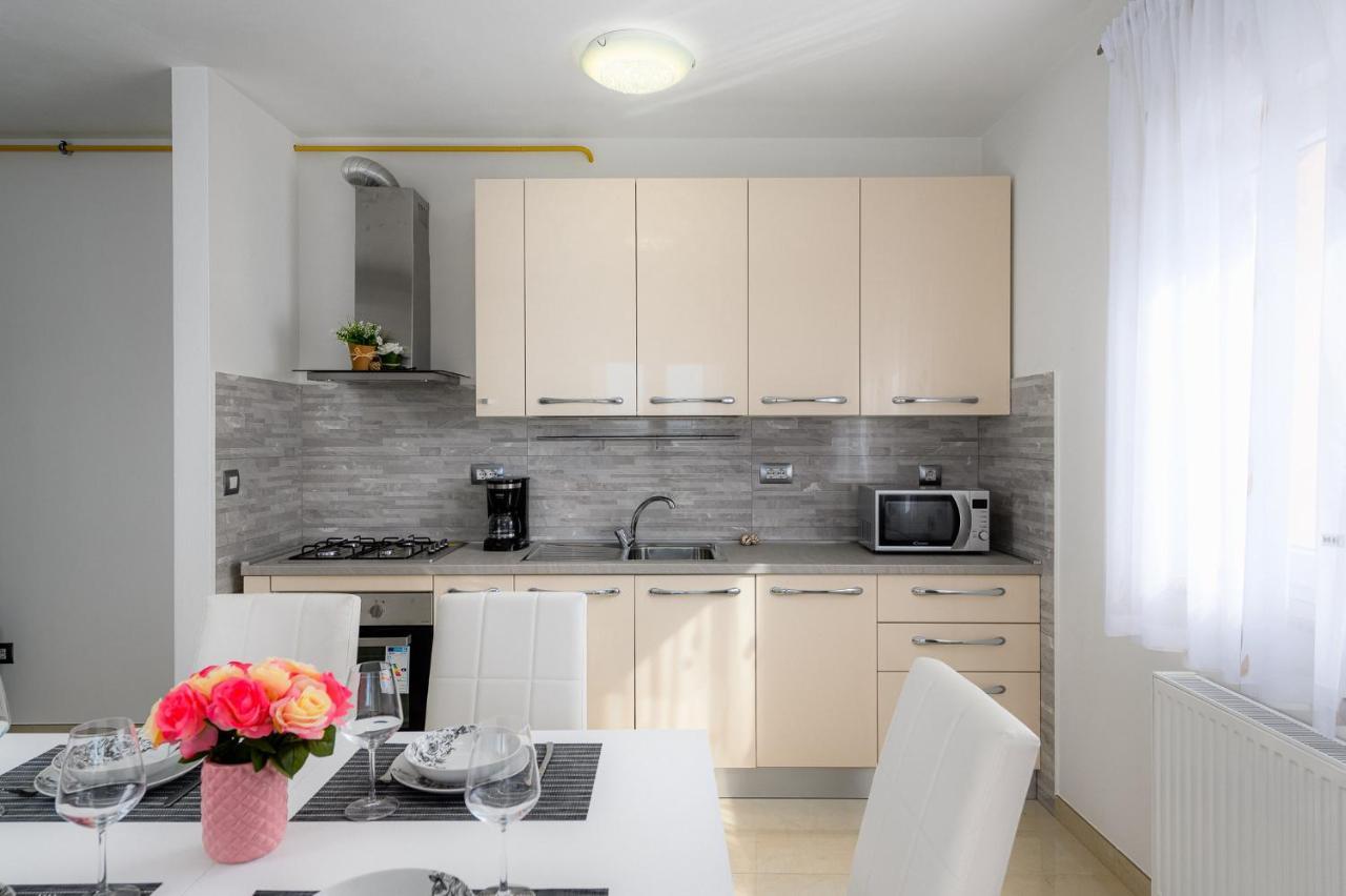 Stancija Amoroso Porec Apartments Exterior photo