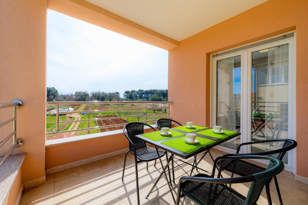 Stancija Amoroso Porec Apartments Exterior photo