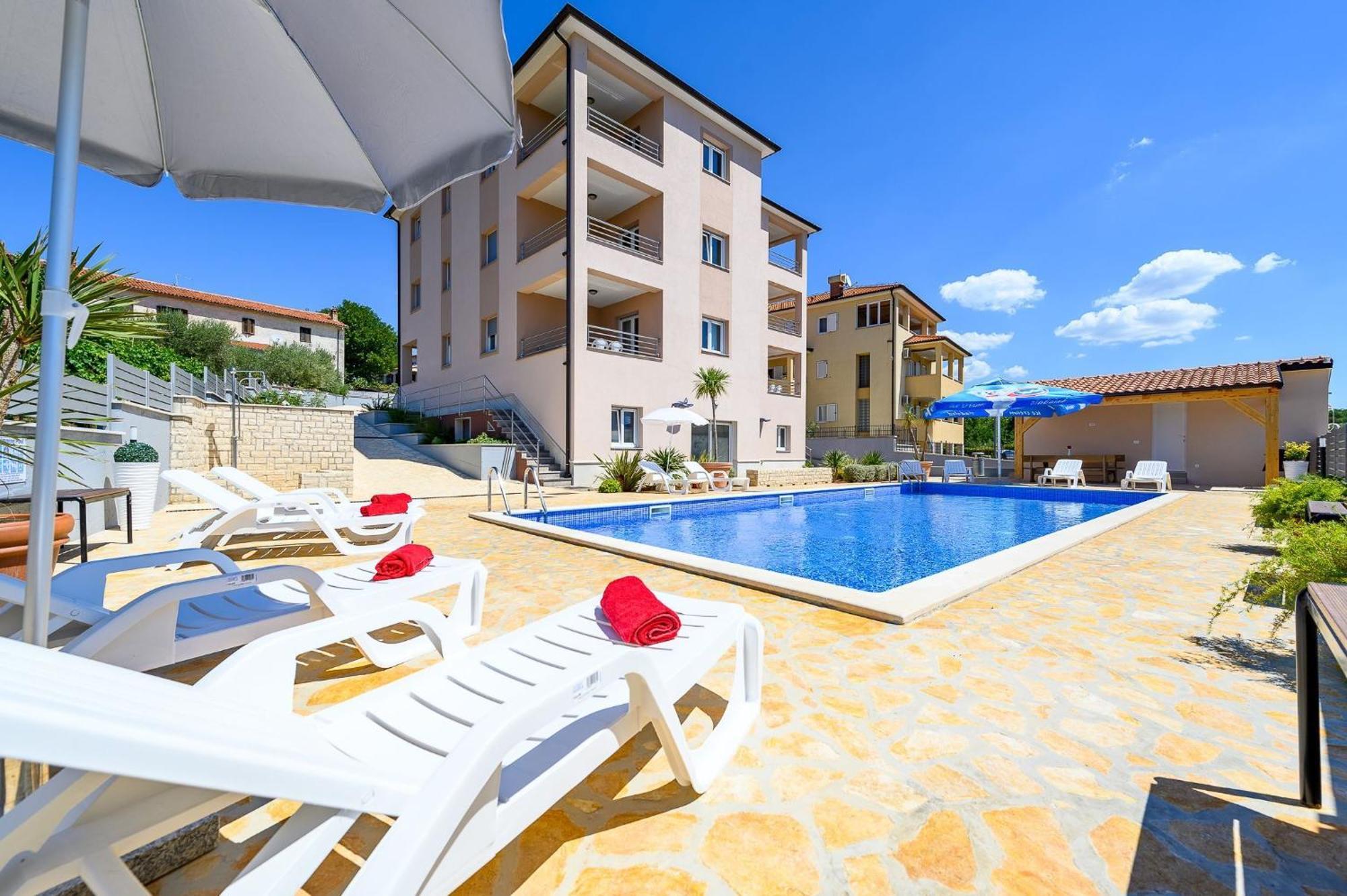 Stancija Amoroso Porec Apartments Exterior photo