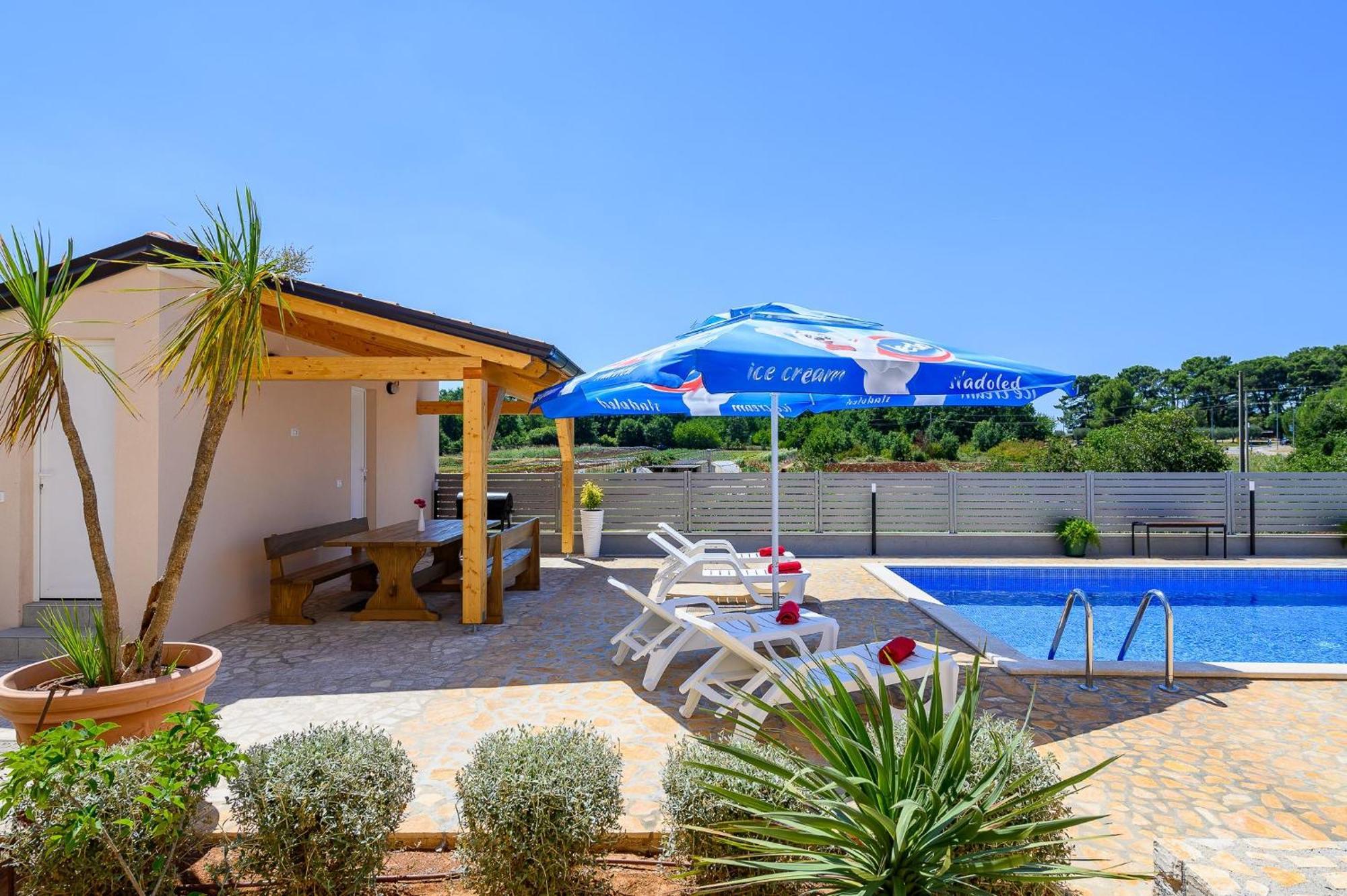 Stancija Amoroso Porec Apartments Exterior photo